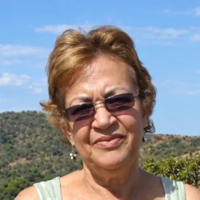Retrato de Maria Fernandes dos Santos (Tia Vera) (✟)