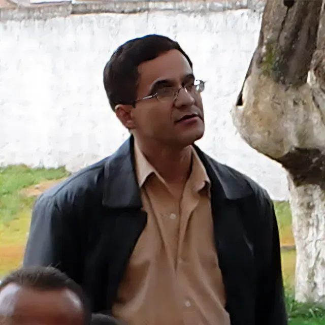 Roberto Lino